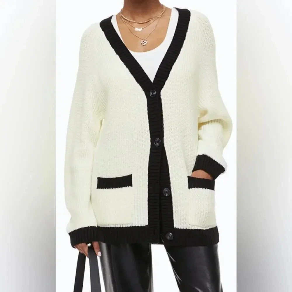 H&M Ribbed Knit Cardigan Button Down Vneck Contrast Trim Cream Black Preppy